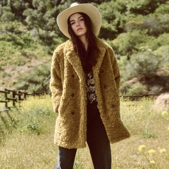 New The Great. Vintage Plush Coat - Harvest Gold NWOT Size 3 / Large - Picture 3 of 14